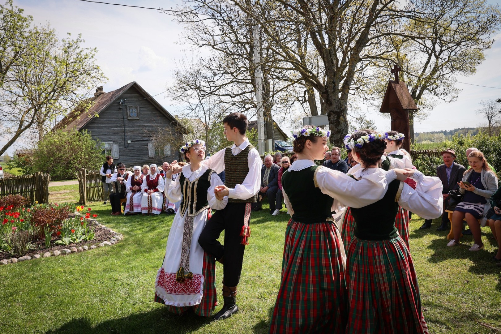Šventam Jurgiui – literatų dovana