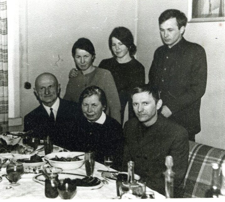 Mokytojo šviesa sovietinėje tamsybėje