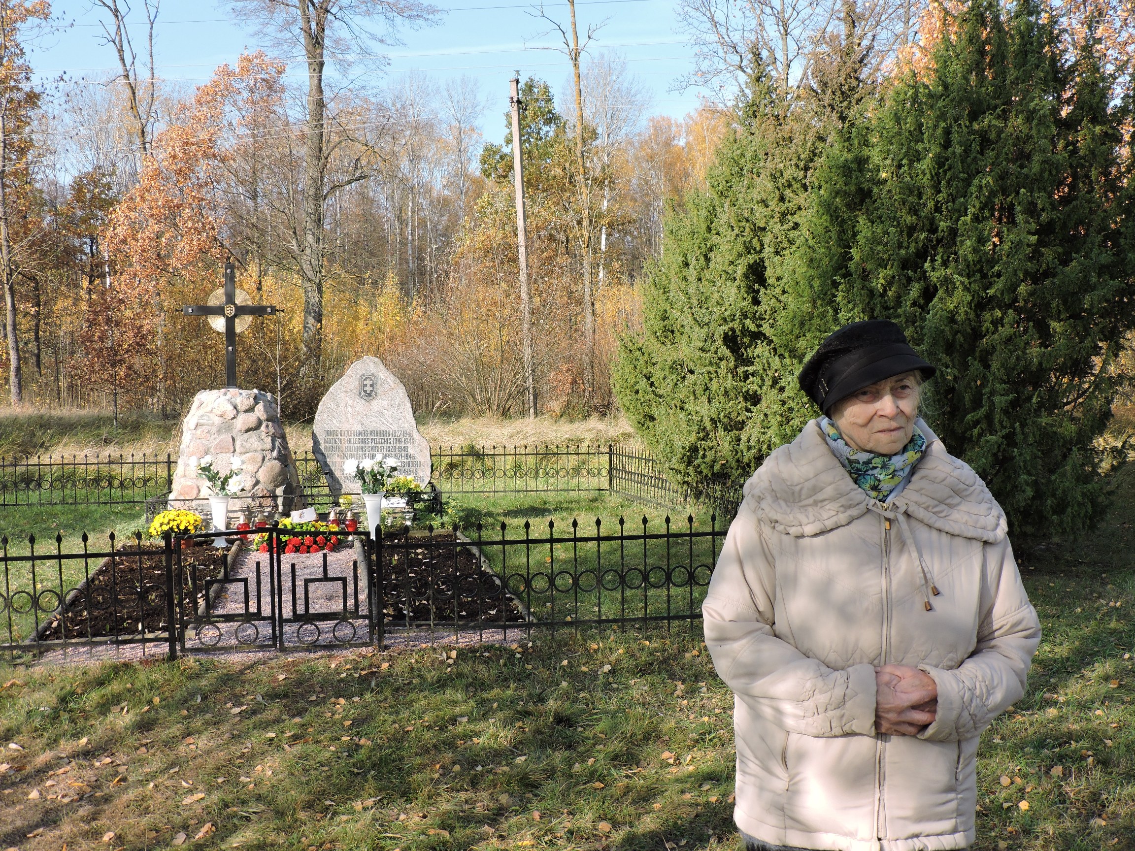 (Ne)surastieji. Iš palaukių ir miškų – į amžinojo poilsio vietą