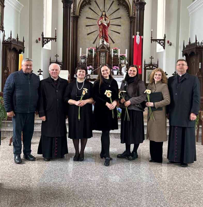 Gadūnave nuskambėjo profesionalios muzikos koncertas