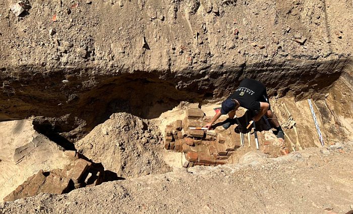 Varnių katedra ir parapinė bažnyčia