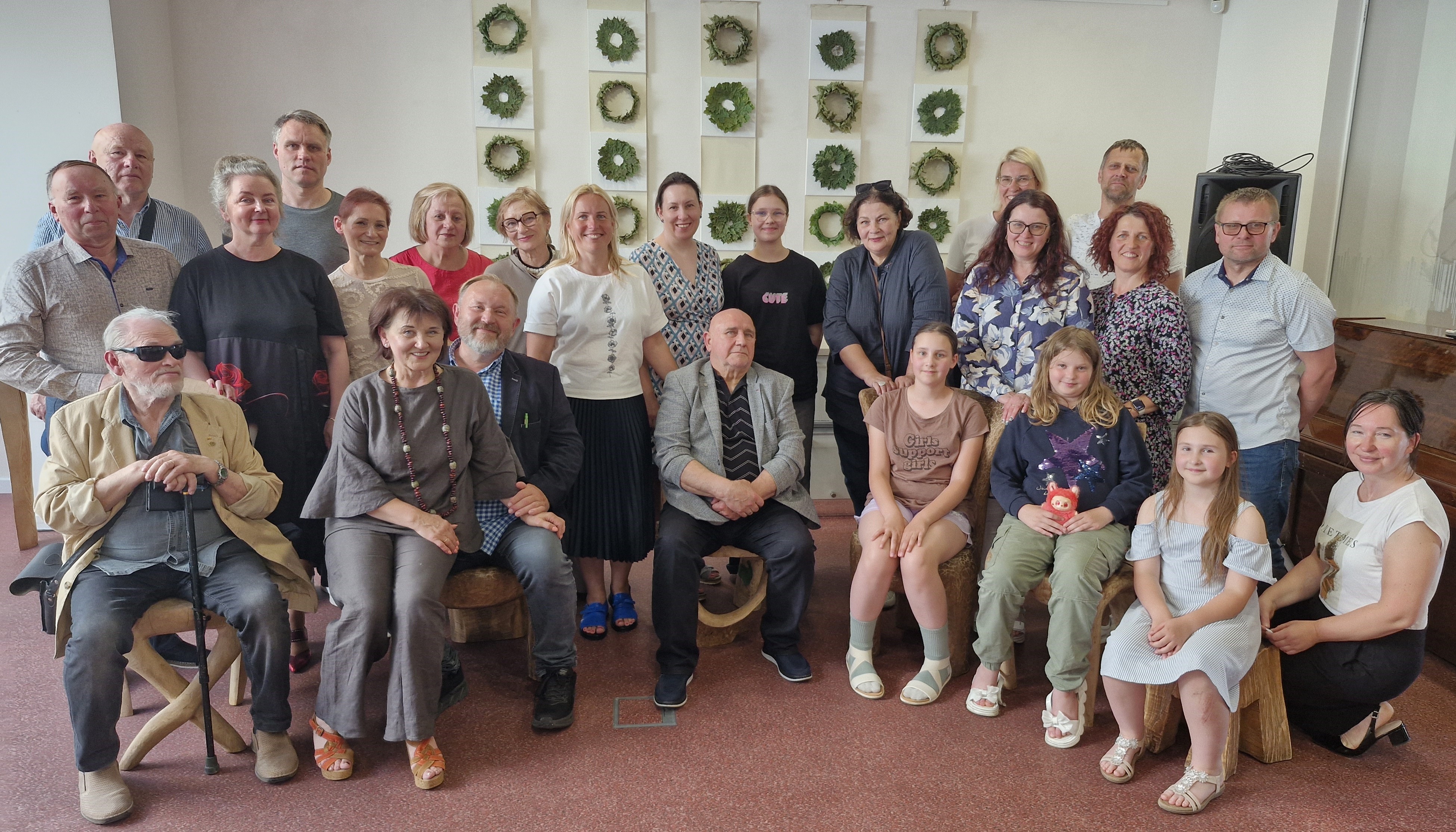 Darbai, gimę iš medžio gabalo