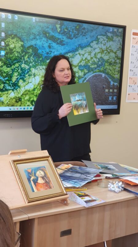 Kai vanduo prabyla spalvomis: Vaidos Šepikaitės akvarelių paroda Mosėdyje